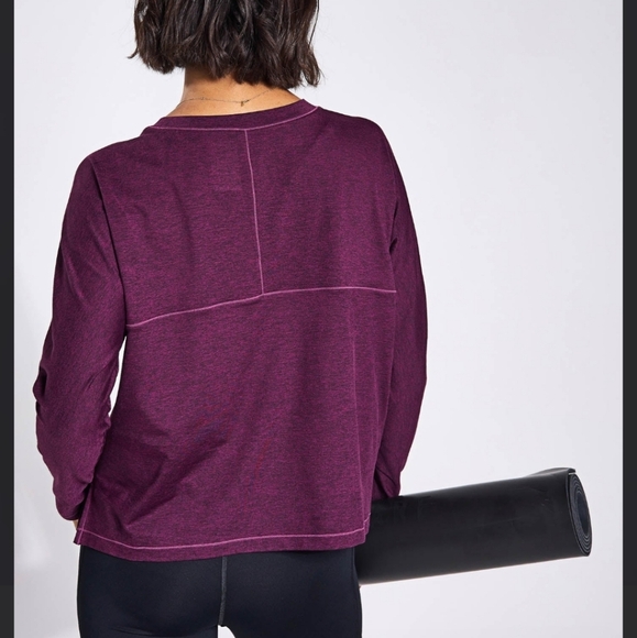 Girlfriend Collective ReSet Long Sleeve Tee Heathered Burgundy Medium - Picture 12 of 13